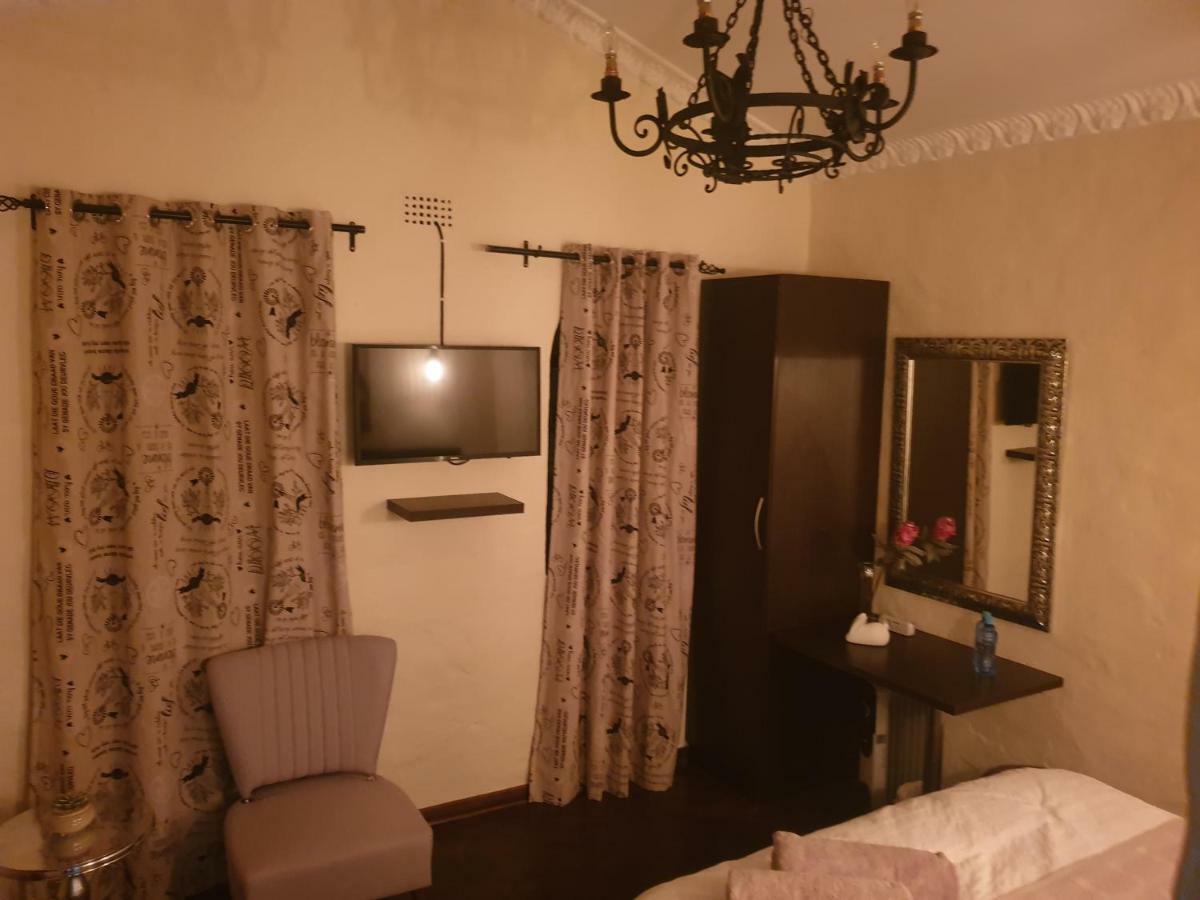 Airport Tower Lodge Kempton Park Ngoại thất bức ảnh