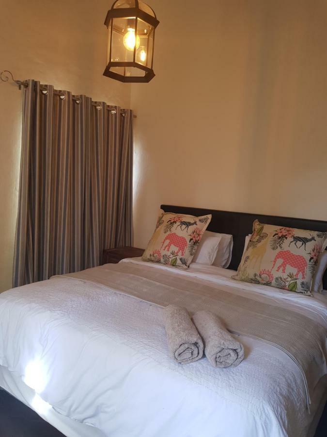 Airport Tower Lodge Kempton Park Ngoại thất bức ảnh
