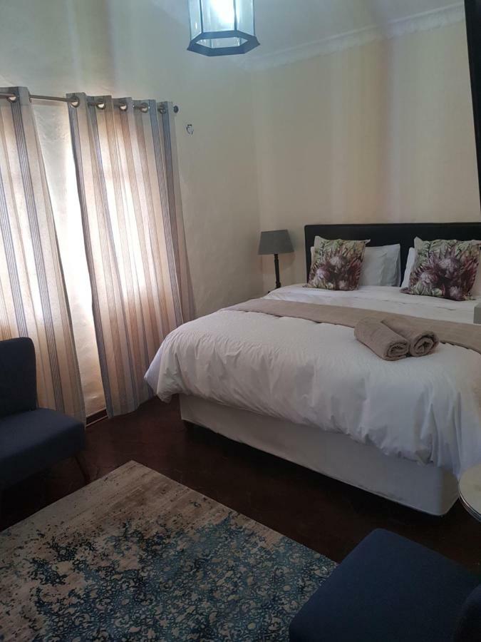 Airport Tower Lodge Kempton Park Ngoại thất bức ảnh