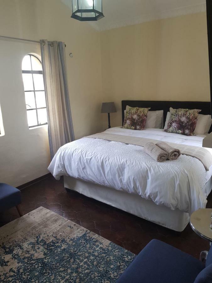 Airport Tower Lodge Kempton Park Ngoại thất bức ảnh
